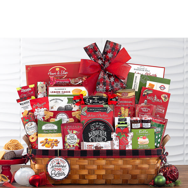 Holiday Delight Gift Basket