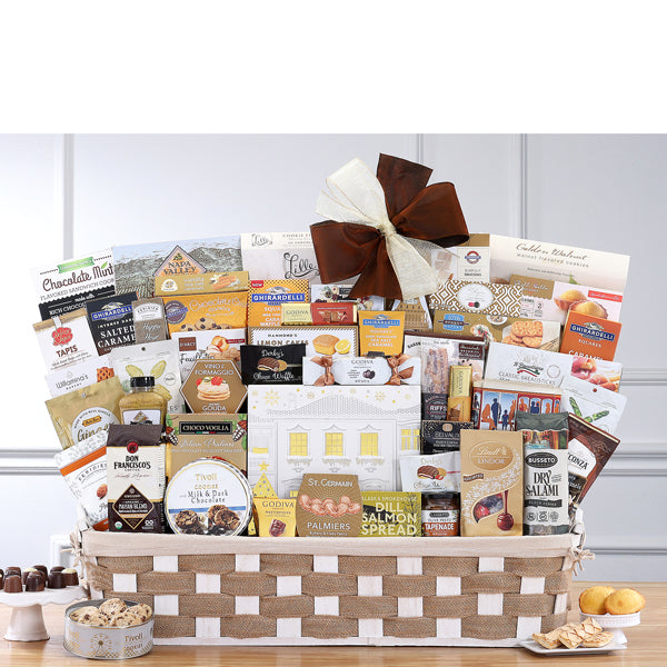 588-grand-extravaganza-gift-basket-thankfullyyours